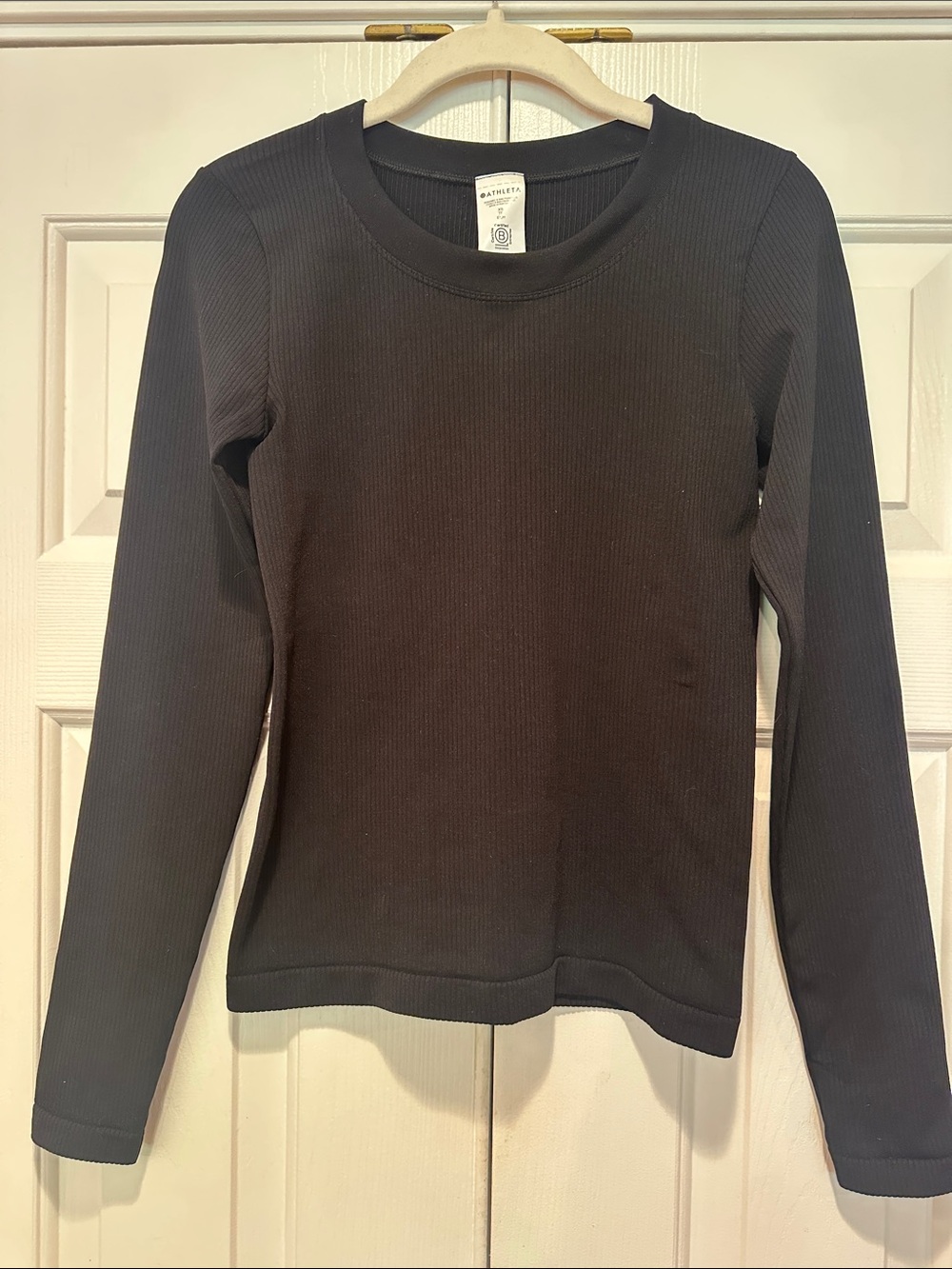 Athleta Women’s Renew Seamless Crewneck Long-sleeved Top in Black ANWOT size XS